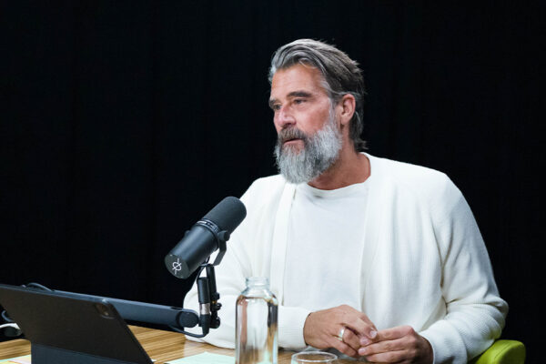 MINDY PELZ_Ep926____Carausel_910x607-5