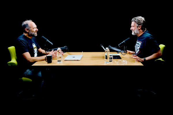 RollOn_Ep929____Carousel_910x607-5