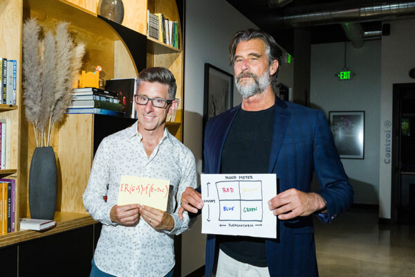 MARC BRACKETT_Ep936____Carausel_910x607-8