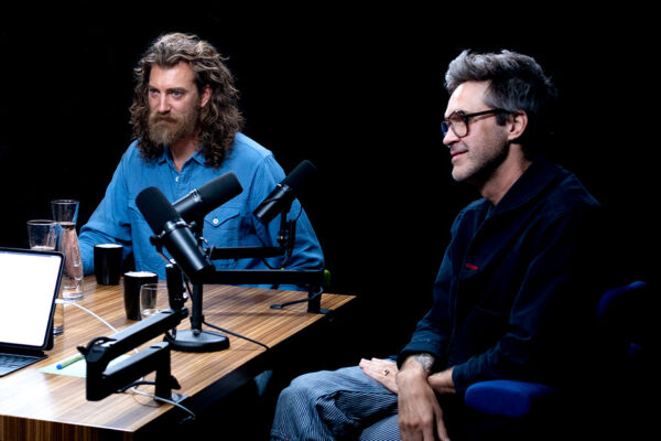 RHETT & LINK_Ep934____Carousel_910x607-4