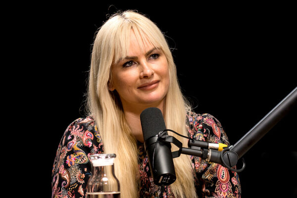 WOMEN'S HEALTH & HORMONES COMPILATION_Ep938____Carousel_910x607-3