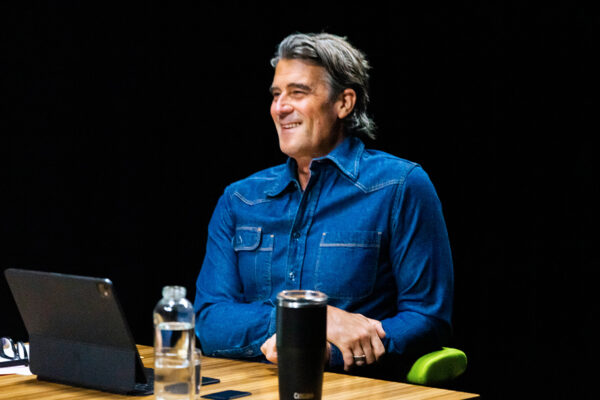 GREGG RENFREW_Ep954____Carousel_910x607-10 GREGG RENFREW_Ep954____Carousel_910x607-10