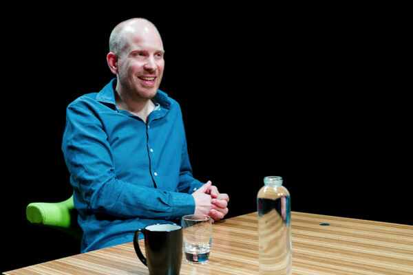 RUTGER BREGMAN_Ep955____Carousel_910x607-10 RUTGER BREGMAN_Ep955____Carousel_910x607-10