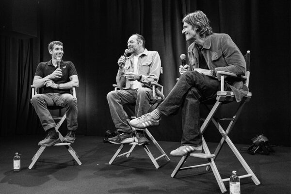 Alex Honnold_Ep966____Carousel_910x607-10