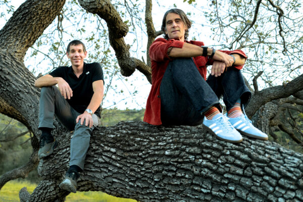 Alex Honnold_Ep966____Carousel_910x607-2