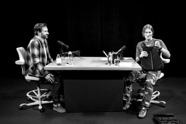 MICHAEL EASTER_Ep969____Carousel_910x607-3 MICHAEL EASTER_Ep969____Carousel_910x607-3