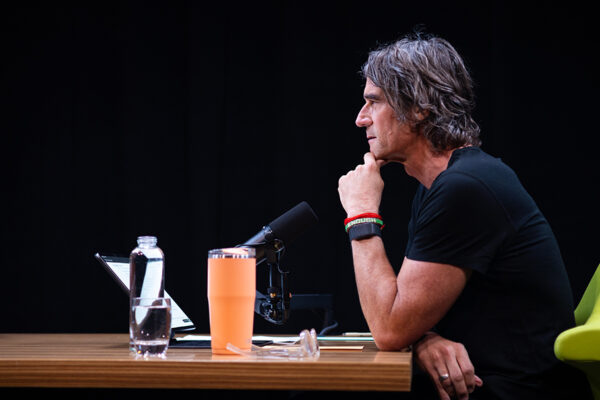 Roll On_Ep967____Carousel_910x607-4