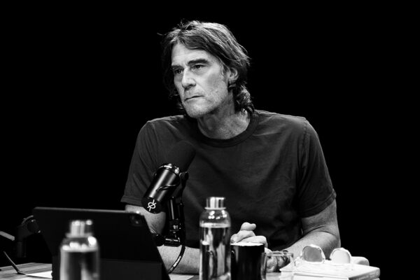 BILL BURNETT & DAVE EVANS_Ep974____Carousel_910x607-14