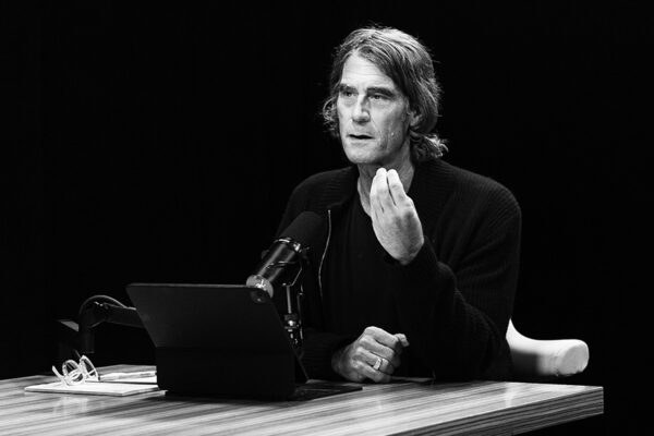 RICH SOLO EPISODE_Ep973____Carousel_910x607-4