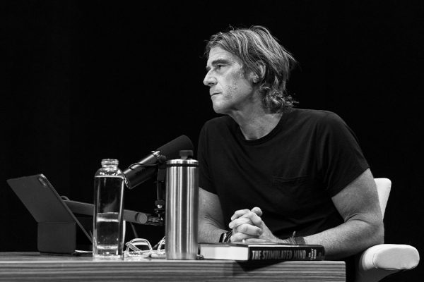 TOMMY WOOD_Ep975____Carousel_910x607-14