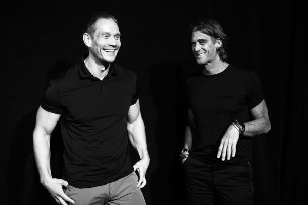 TOMMY WOOD_Ep975____Carousel_910x607-4